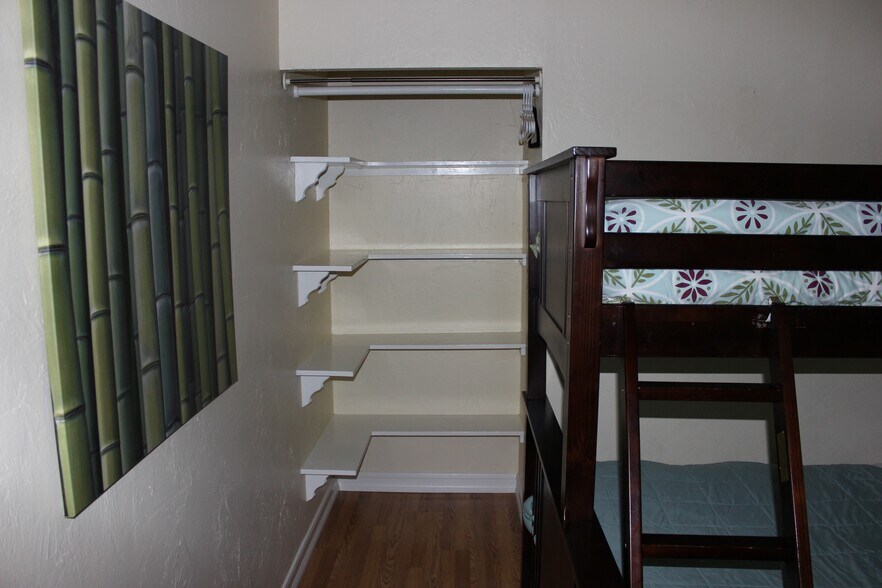 Building Photo - 813 San Luis Rey Pl