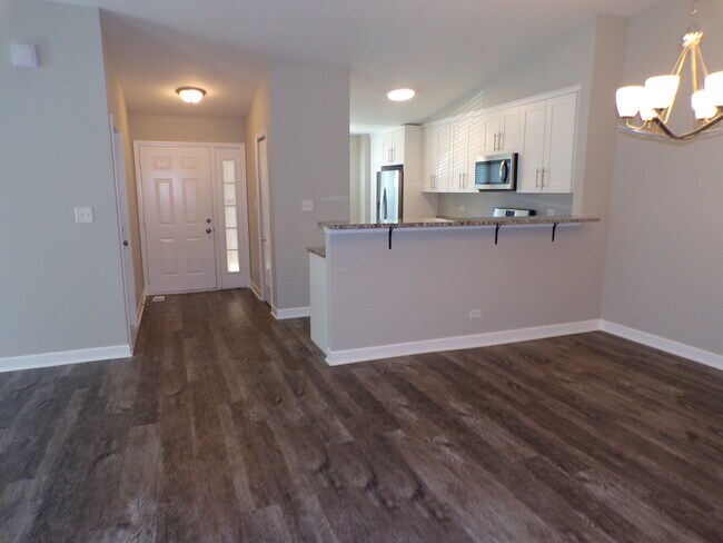 Building Photo - 1823 Shetland Rd