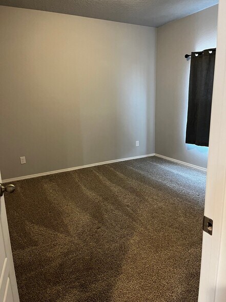 Building Photo - 1518 Tierra Verde Loop