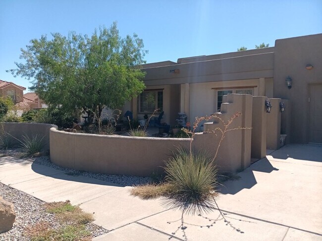 Primary Photo - 3 Bedroom, 2 Bathroom Home! Schedule a Sho...
