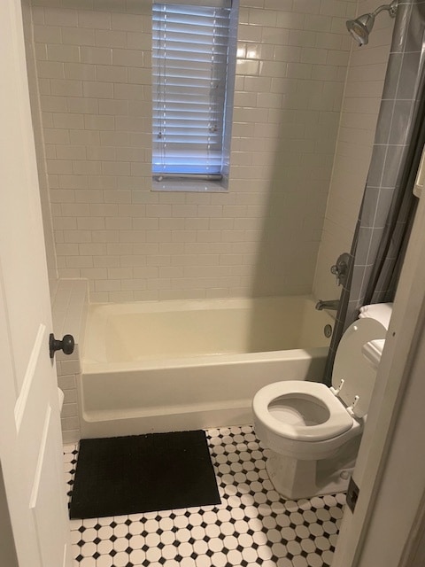 Building Photo - 820 B S Washington St