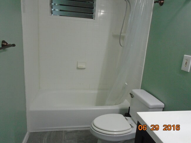 Building Photo - Pet Friendly Kailua House with Fenced Yard and A/C