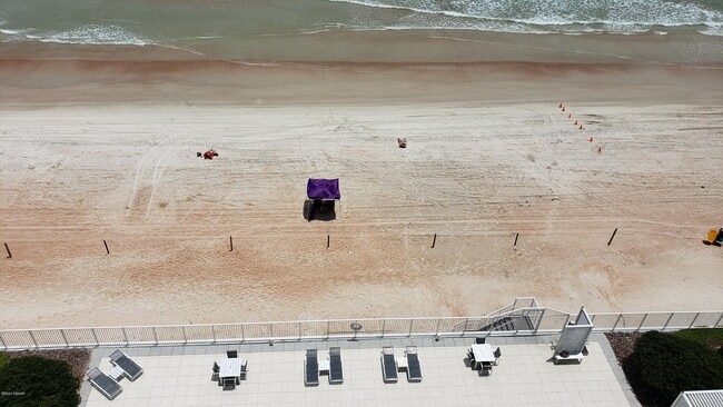 Building Photo - 3000 N Atlantic Ave