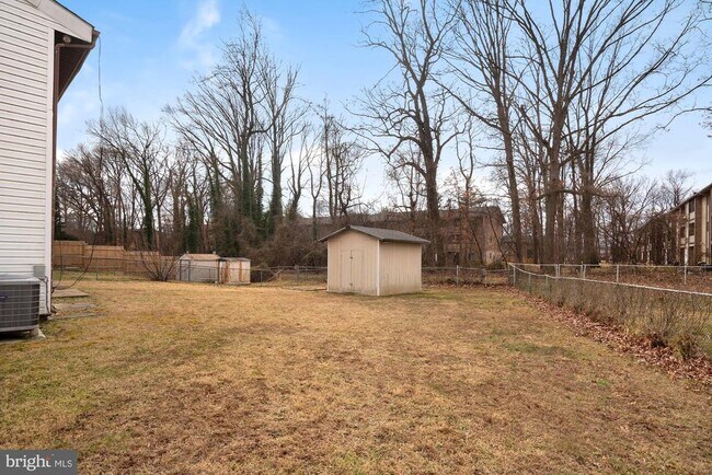 Building Photo - 6401 Woodgreen Cir