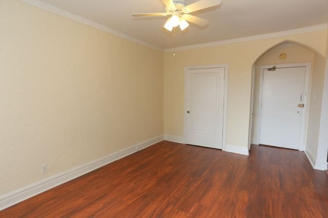 Building Photo - 4834 N Damen Ave