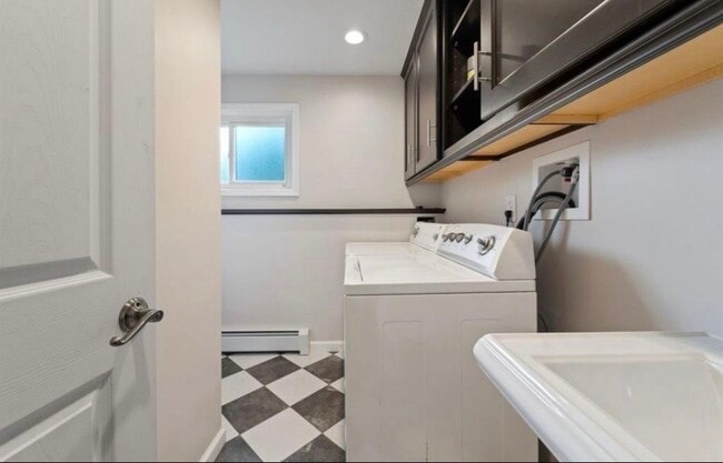 Building Photo - 3108 Cornell Ave