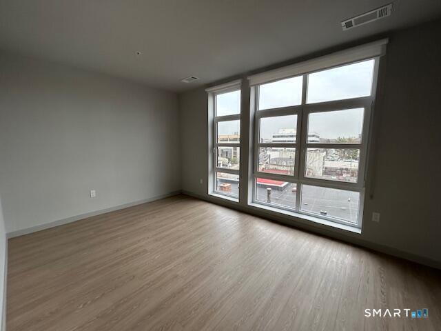 Building Photo - 711 Summer St