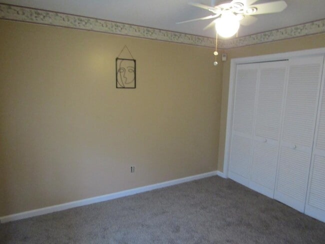 Building Photo - 1095 Plantation Dr