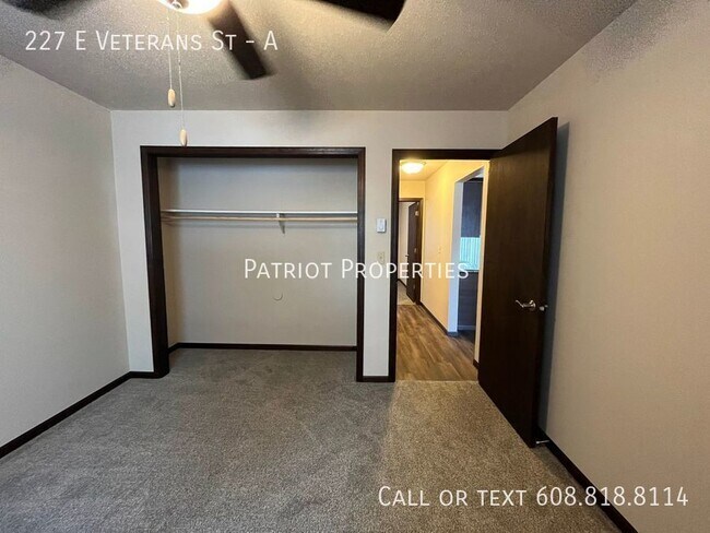 Building Photo - 2 bedroom/ 1 bath apartment in Tomah, WI