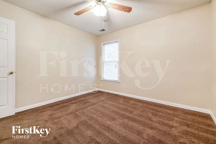 Building Photo - 3925 Hamilton View Way NE