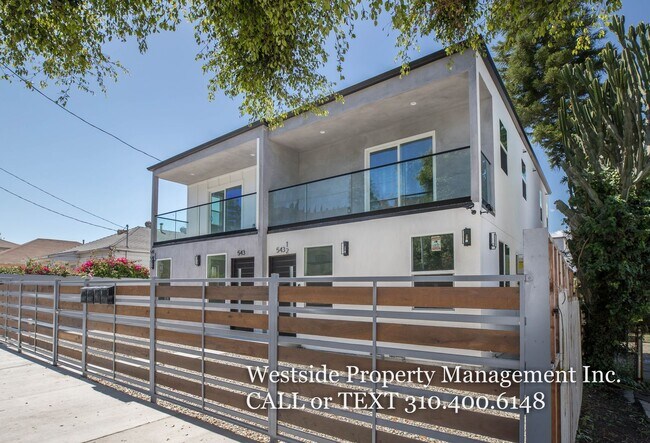 Building Photo - 543 N Virgil Ave