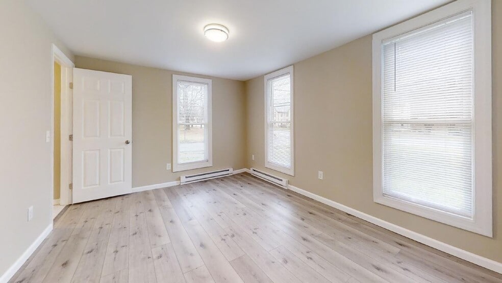 Bedroom - 173 S Main St