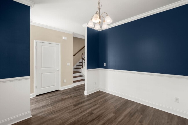 Building Photo - 407 Stoneleigh Ln