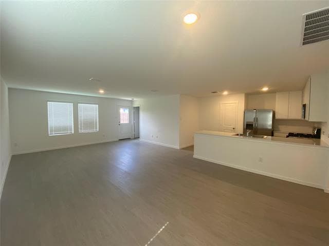 Building Photo - 3825 Camelot St