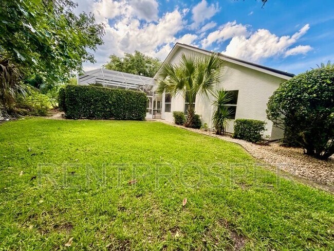 Building Photo - 63 Bay Lake Dr