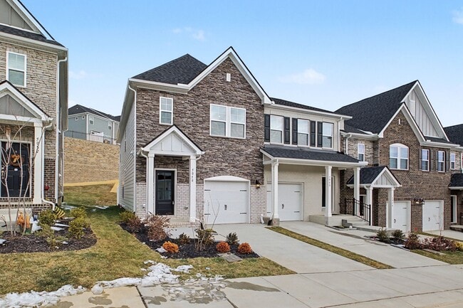 Building Photo - Brand new Hermitage townhome, end unit with garage, 3 bedroom 2.5 baths, community pool