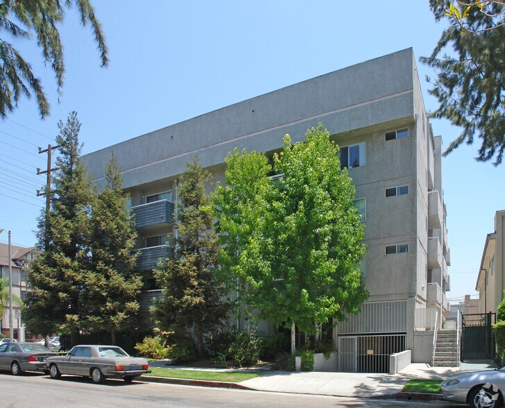 Building Photo - CLK - Clark Apts