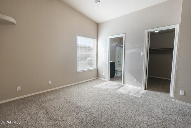 Building Photo - 12873 Hueco Mine Dr