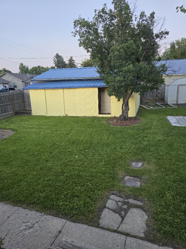 Building Photo - 120 Berthold St