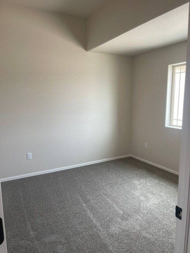 Building Photo - 3418 Wapiti Ln
