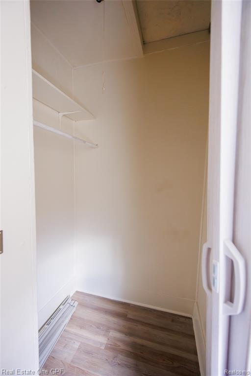 Building Photo - 8242 Maxwell Ave