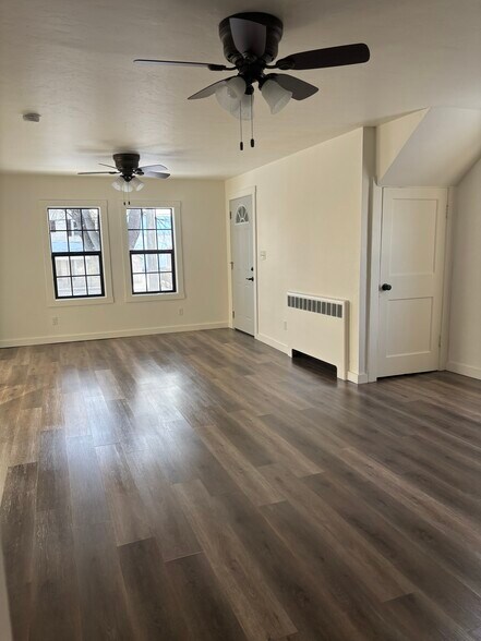 Building Photo - 1216 Hamilton St