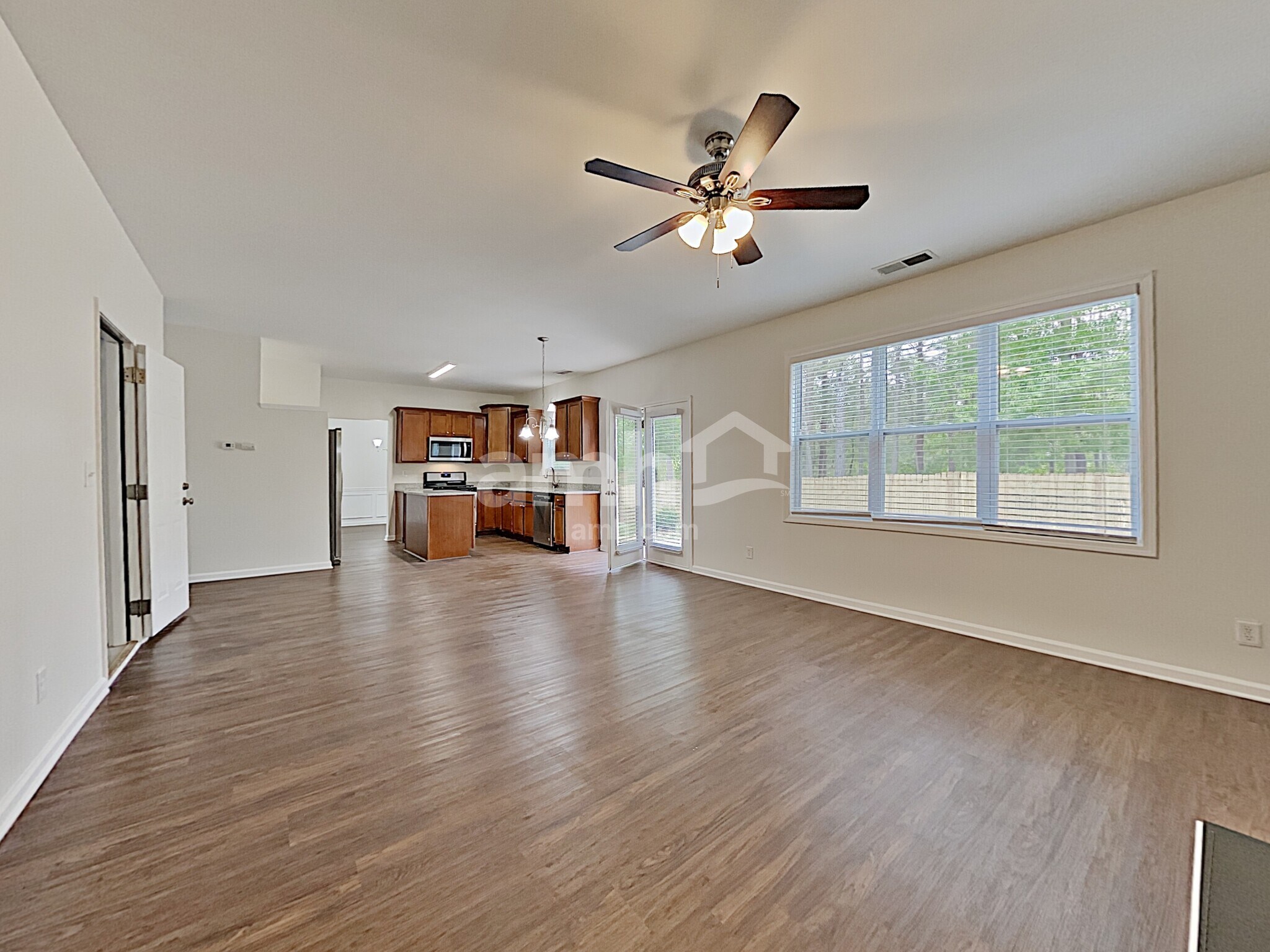 Building Photo - 2026 Peach Shoals Cir
