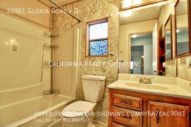 Building Photo - 33981 Gloria Rd