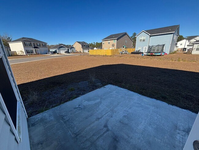 Building Photo - FOR RENT