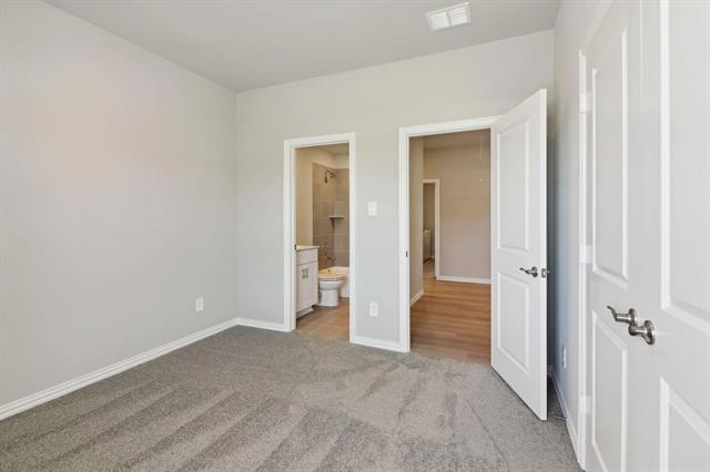 Building Photo - 3404 Eagle Mount Dr