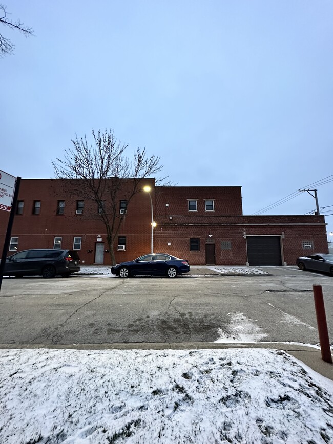 Side view of the Building - 3800 S Emerald Ave