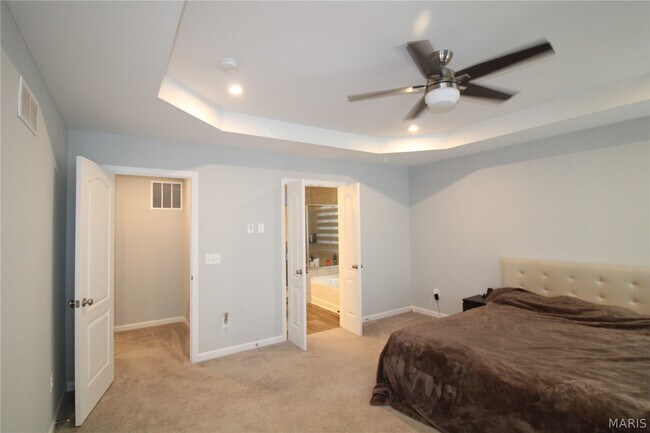 Building Photo - 818 Memsie Dr