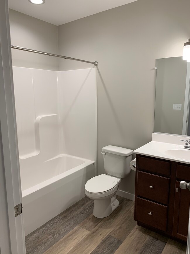 Building Photo - Staunton Townhomes 201-214
