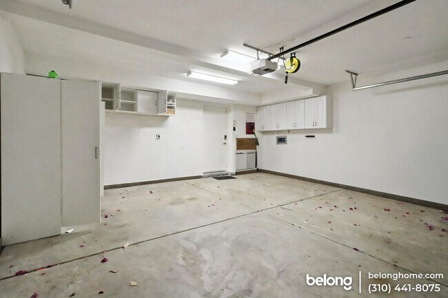 Building Photo - 5907 Saturn St