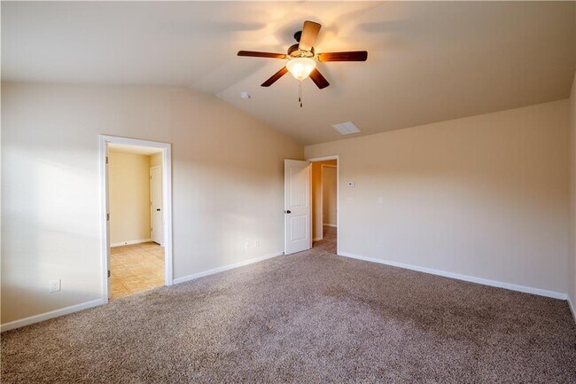 Building Photo - 2385 Morgan Farm Dr