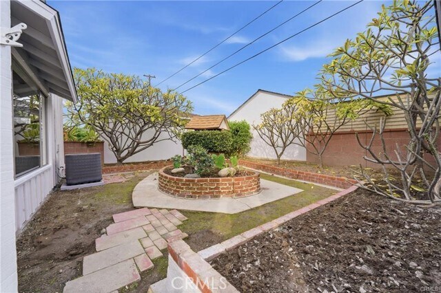 Building Photo - 2917 Del Amo Blvd