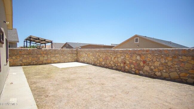 Building Photo - 5013 Joe Castillo St