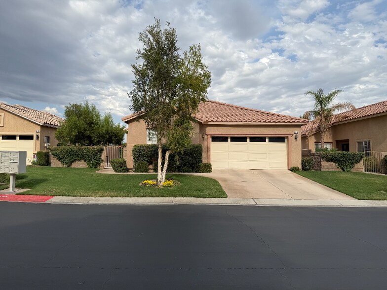 Building Photo - 45124 Big Canyon St