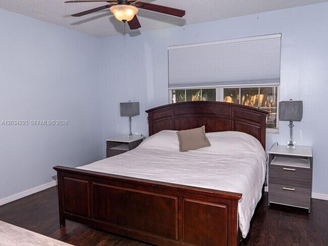 Building Photo - 1611 Veracruz Ln