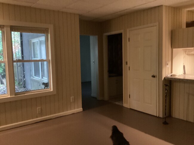 Building Photo - 612 Leawood Dr