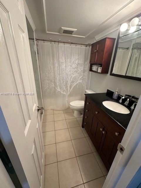 Building Photo - 801 NE 18th Ct