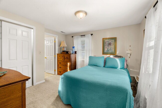 Building Photo - 22-24 Autran Ave North Andover