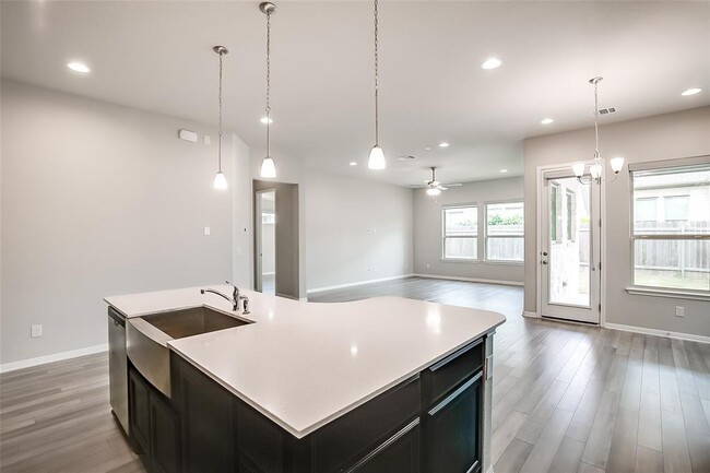 Building Photo - 3820 Brushy Creek Rd