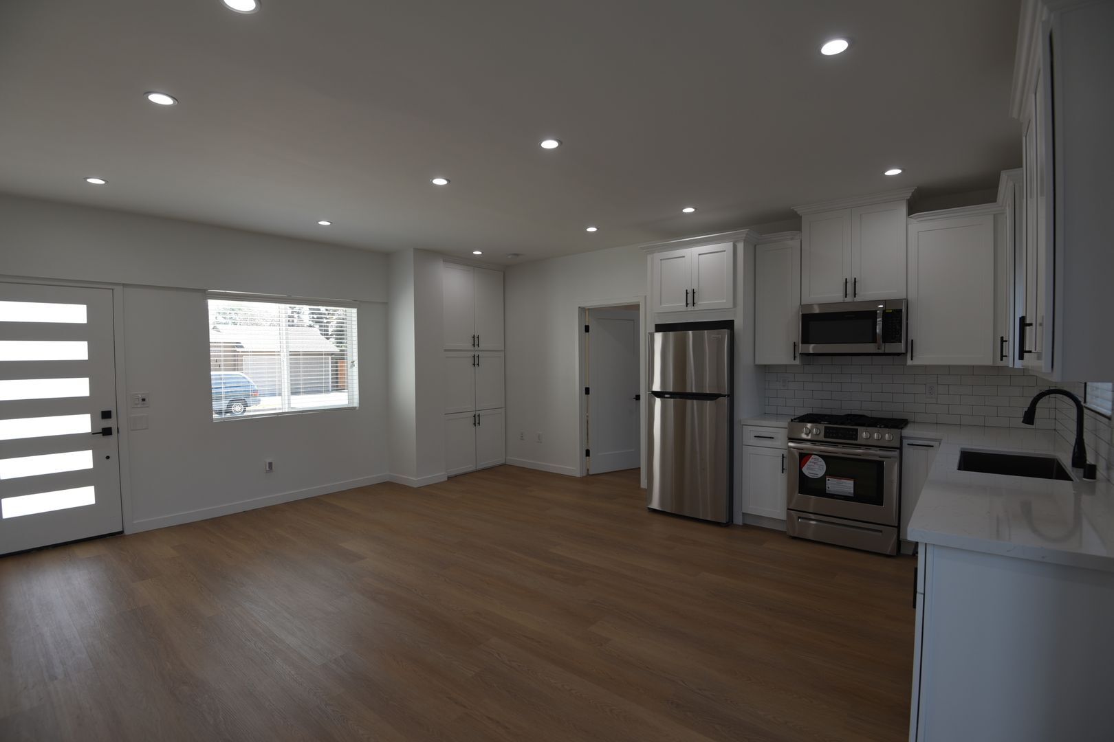 Building Photo - 5915 Fair Ave