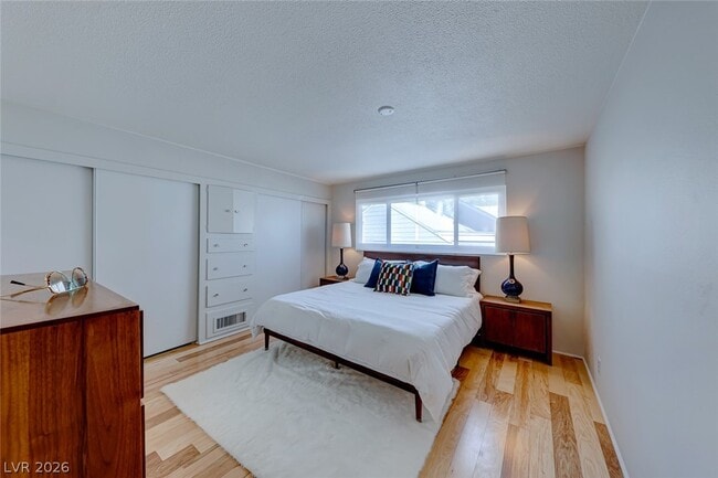 Building Photo - 1245 S 15th St