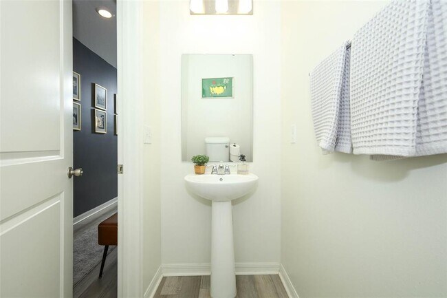 Building Photo - 2326 Carrabelle Wy