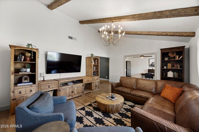 Building Photo - 5449 E Larkspur Dr