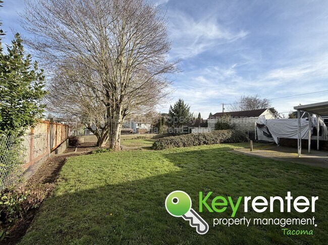 Building Photo - 1823 S Sprague Ave