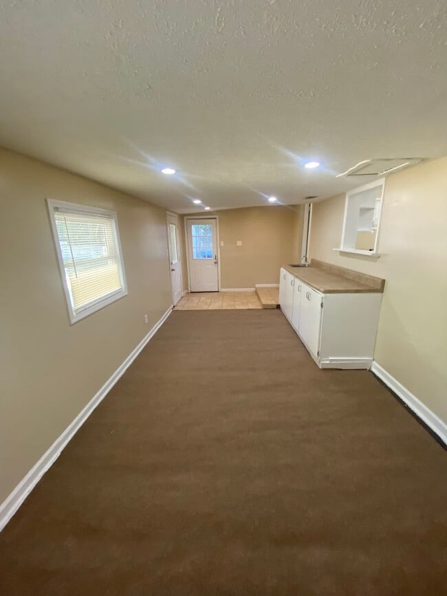 Building Photo - **ON HOLD**3 Bedroom / 2 Bathroom Home for Rent in Columbus, GA***