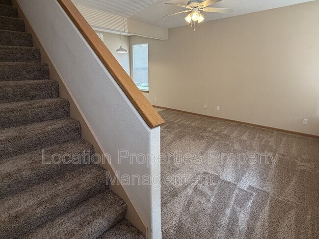 Building Photo - 2201 Westdale Rd